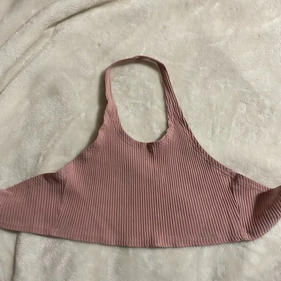 Halter top - Picture 2 of 2